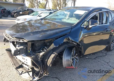 2024 Lexus Nx 350H Premium z USA, uszkodzony, nr VIN 2T2GKCEZ0RC030597